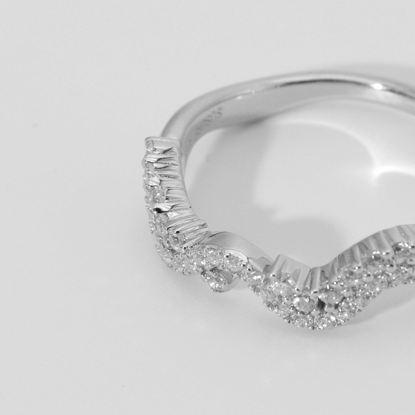 Glint Moissantie ring