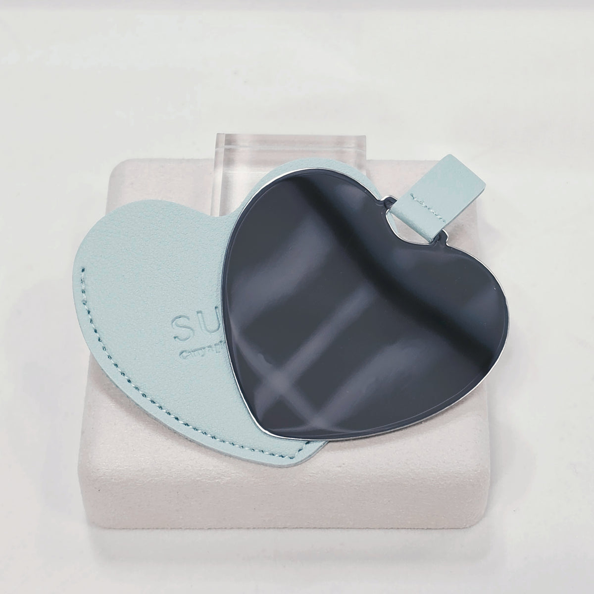 SUSURÉ Aqua Blue Heart Pocket Mirror
