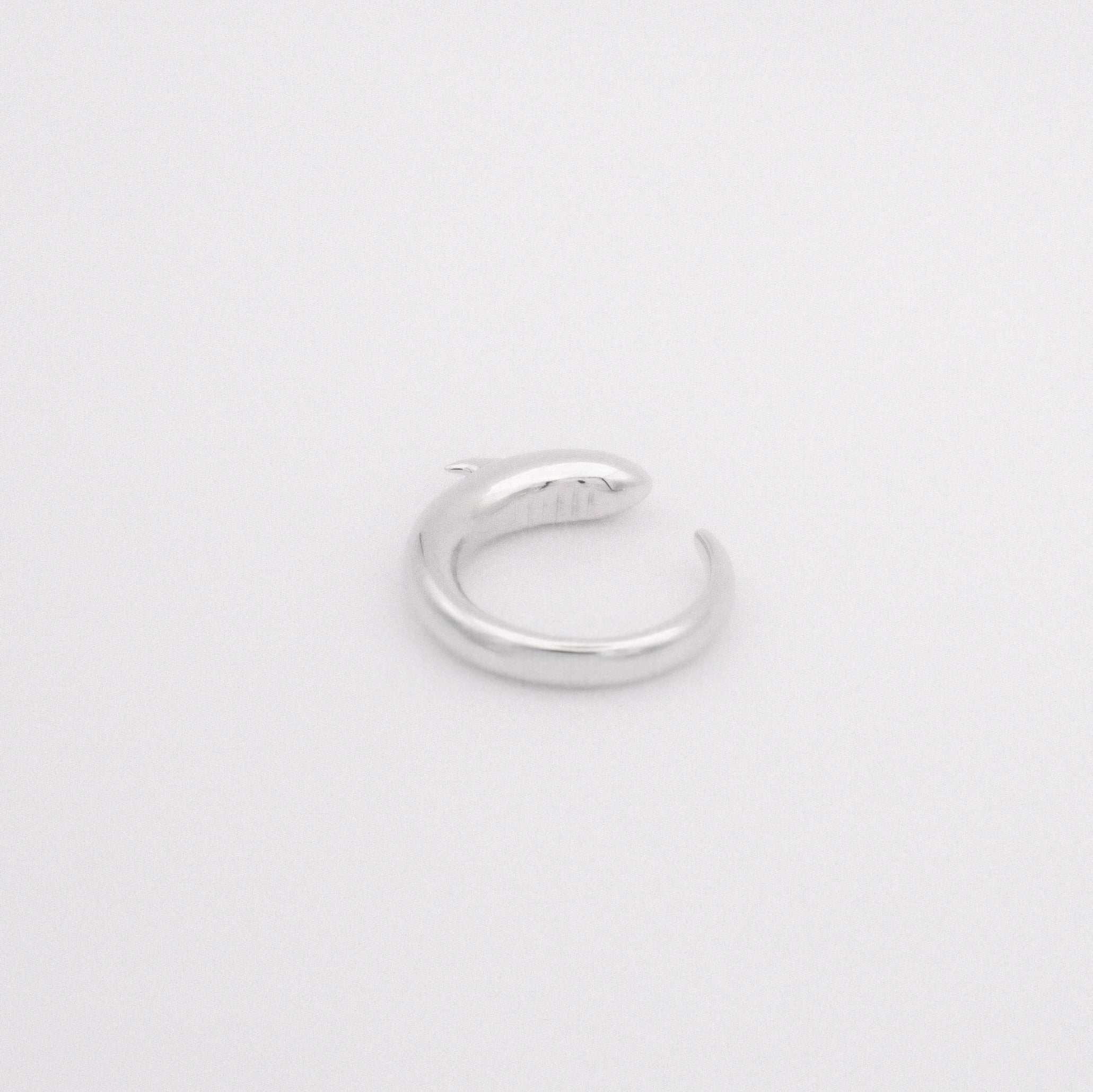 Shark Ring