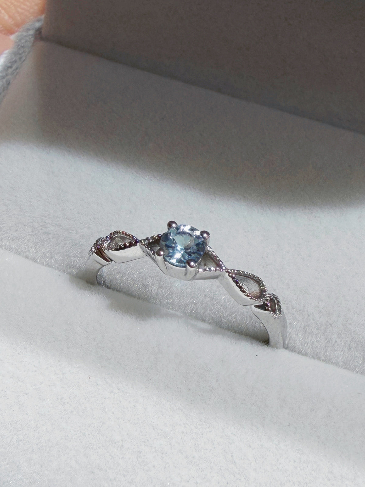 Swell Infinity Ring (Classic)