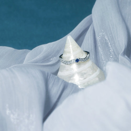 Glint Gemstone Wave Ring