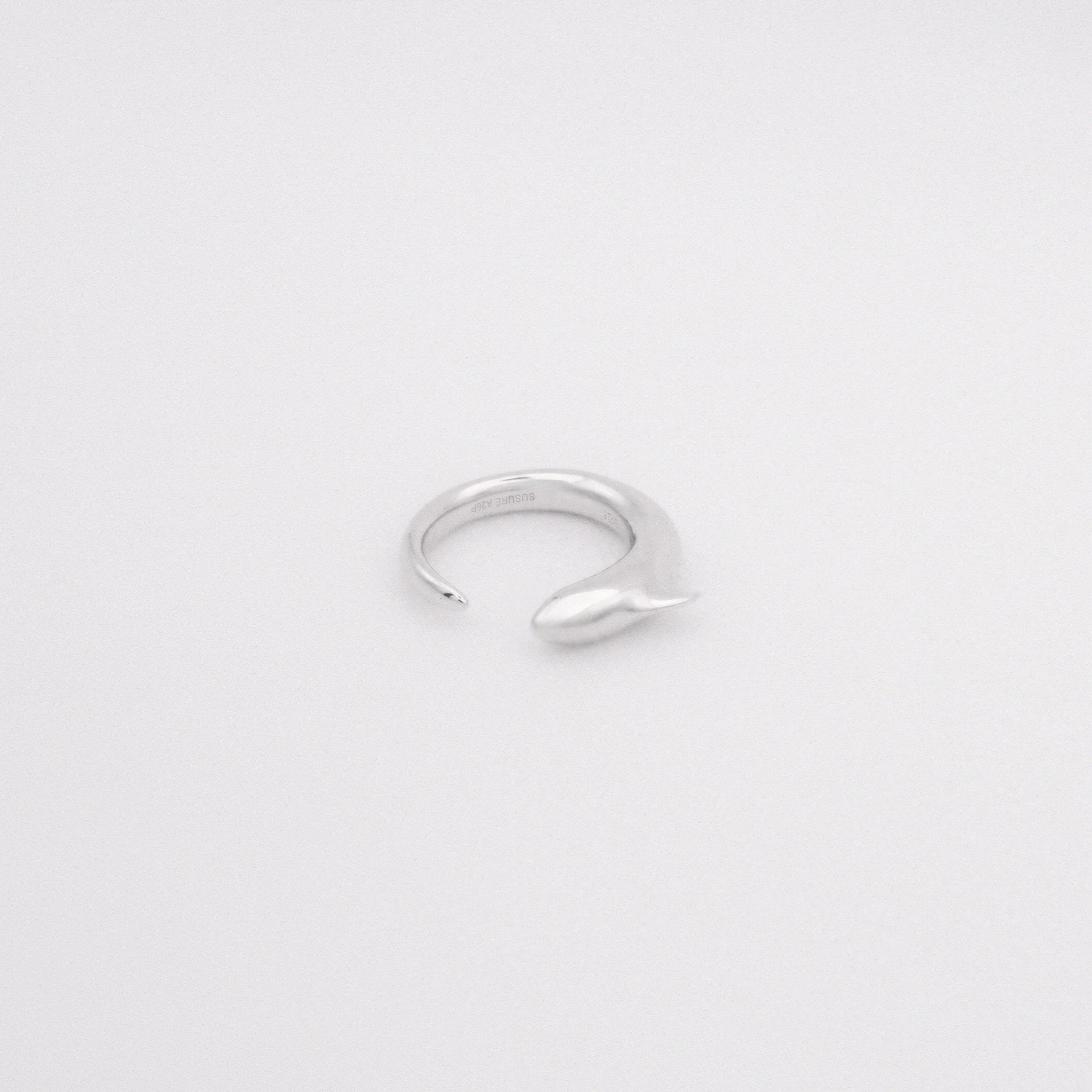Shark Ring